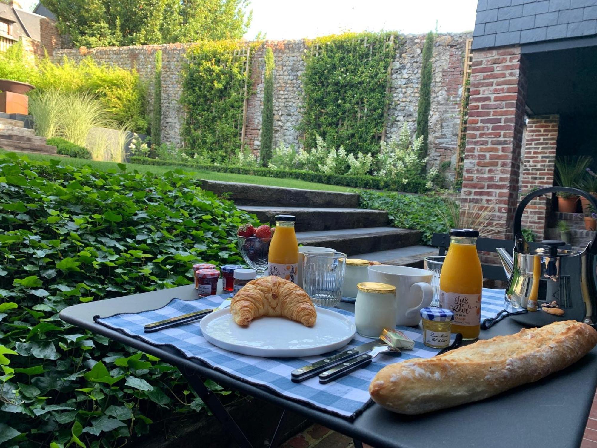 La Petite Adresse Du 10Honfleur Apartment Luaran gambar